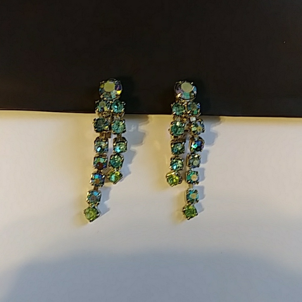 Blue rhinestone dangle earrings